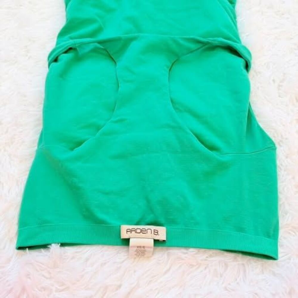 Arden B Green Racerback Tank Top XS/S Fitted Stretch - Picture 4 of 6